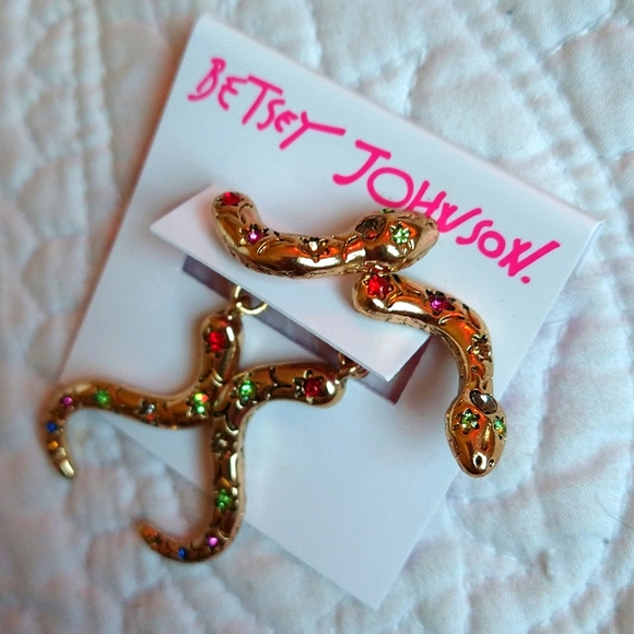 Betsy Johnson snake earrings - Picture 3 of 4